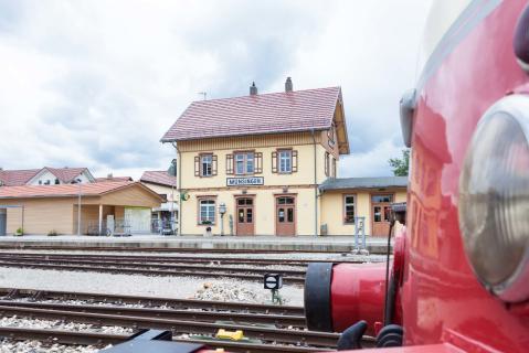 Fahrpläne und Liniennetze